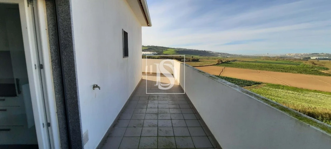 Apartamento T3 para Venda em Lourinhã Foto 8
