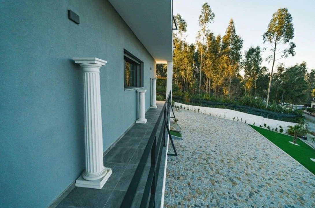 Moradia T3 para Venda em Fonte Arcada Foto 34