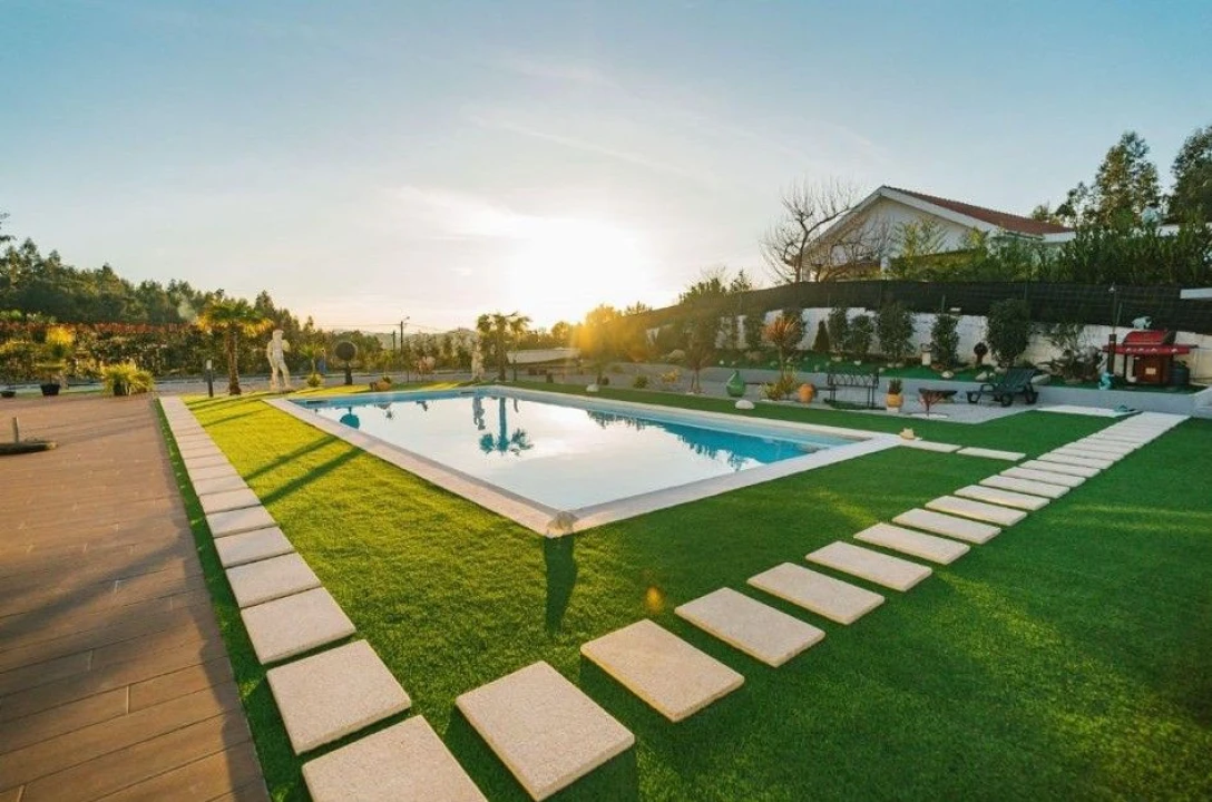 Moradia T3 para Venda em Fonte Arcada Foto 36