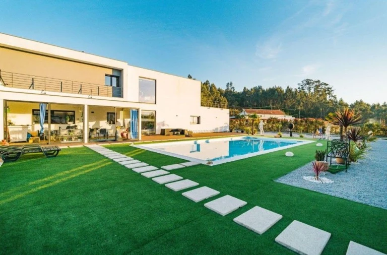 Moradia T3 para Venda em Fonte Arcada Foto 37