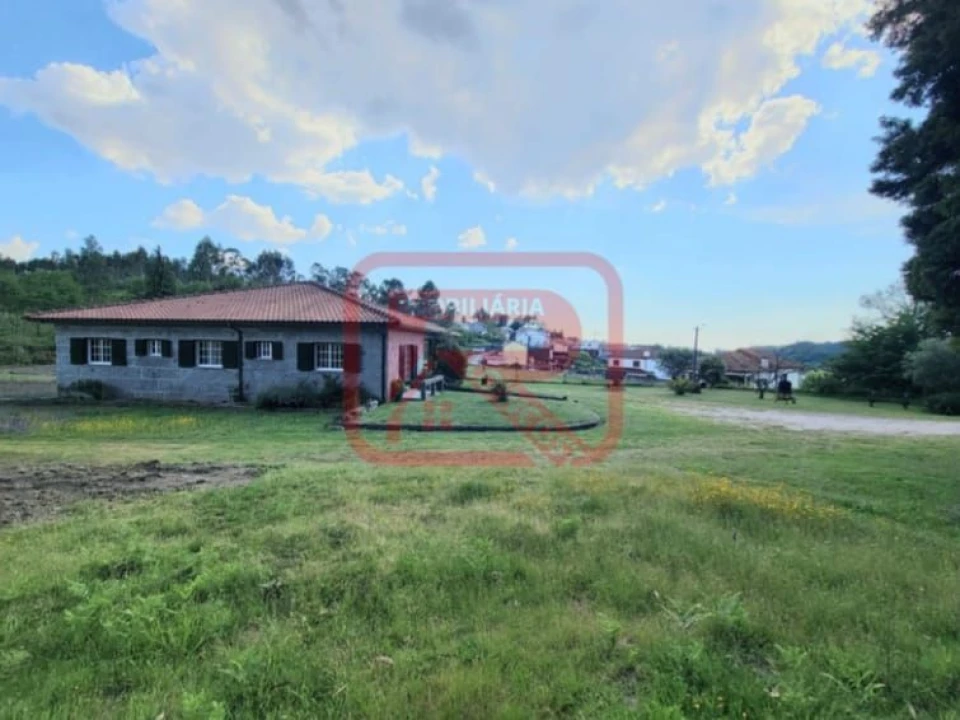 Moradia T3 para Venda em Monte Córdova Foto 9