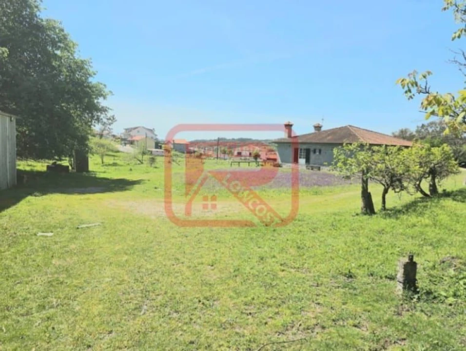 Moradia T3 para Venda em Monte Córdova Foto 31