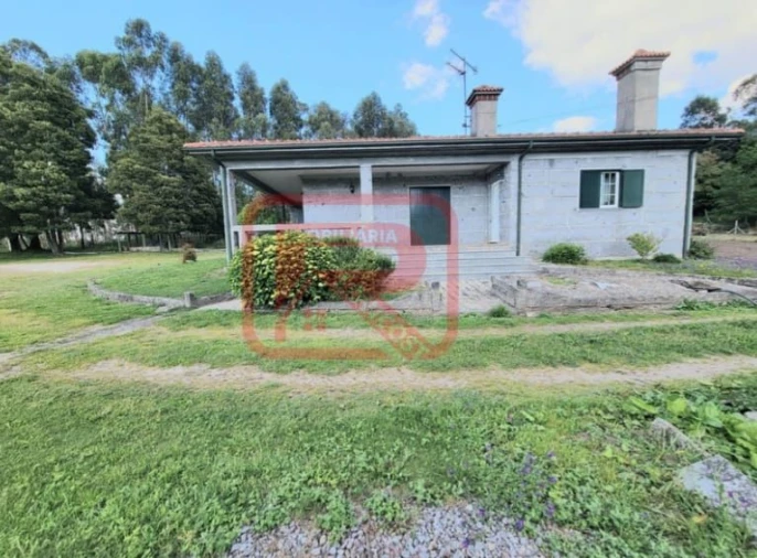 Moradia T3 para Venda em Monte Córdova Foto 17