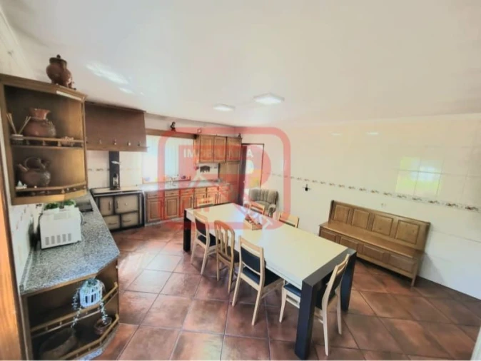 Moradia T3 para Venda em Monte Córdova Foto 54