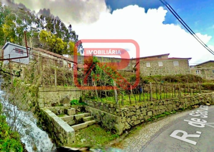 Moradia para Venda em Eiriz Foto 13