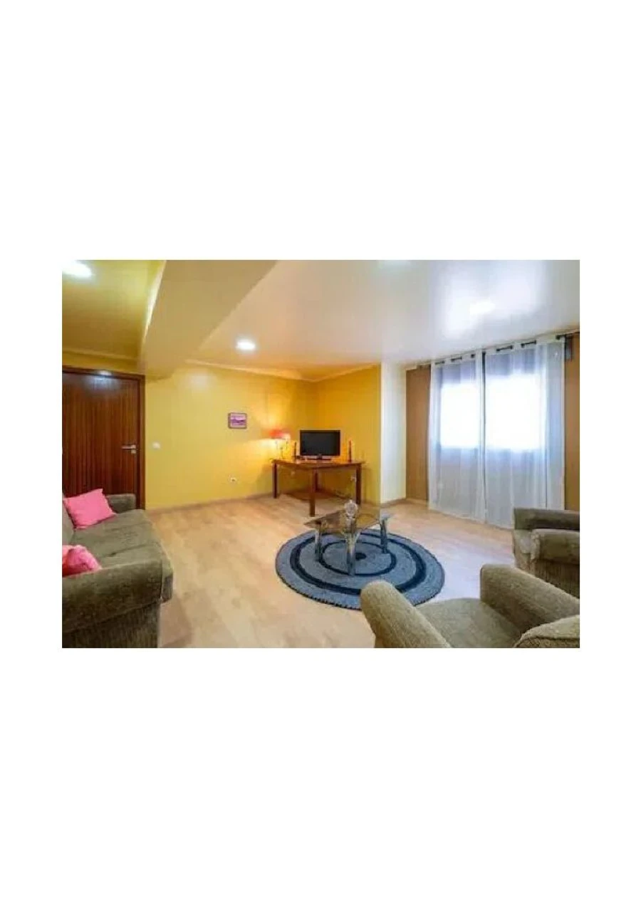 Moradia T1 para Arrendamento em Santa Comba Dão Foto 2