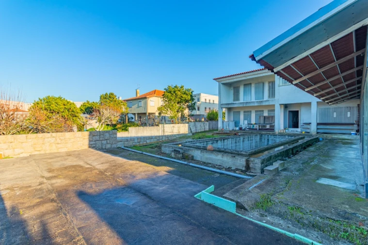 Moradia T3 para Venda em Avintes Foto 17