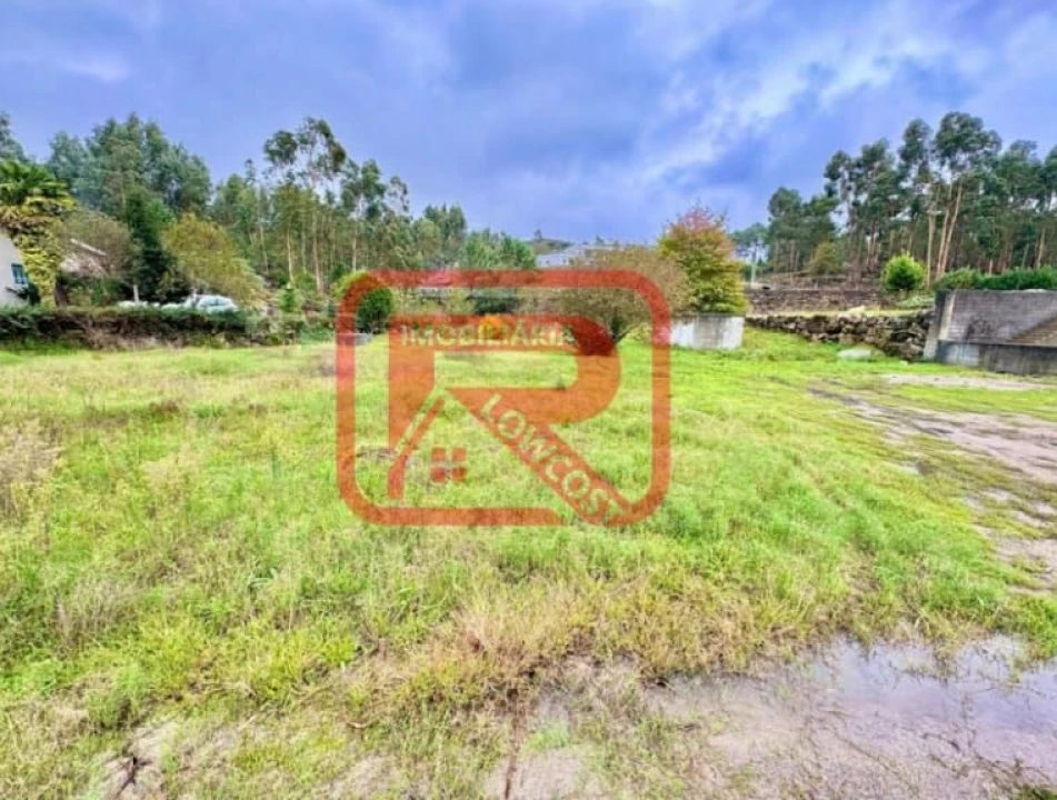 Terreno para Venda em Eiriz Foto 1