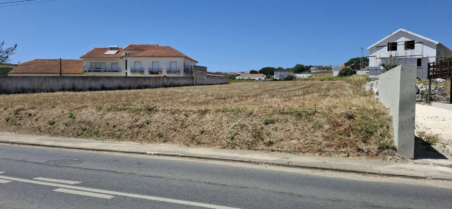 Terreno para Venda em Moita dos Ferreiros Foto 2