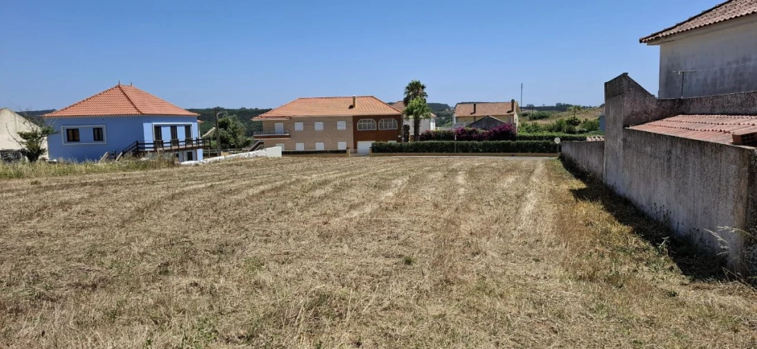 Terreno para Venda em Moita dos Ferreiros Foto 3
