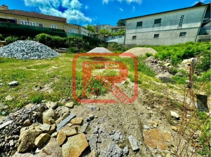 Terreno para Venda em Eiriz Foto 7