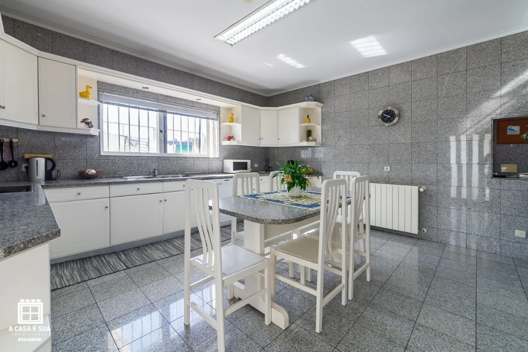 Moradia T3 para Venda em Seixezelo Foto 9