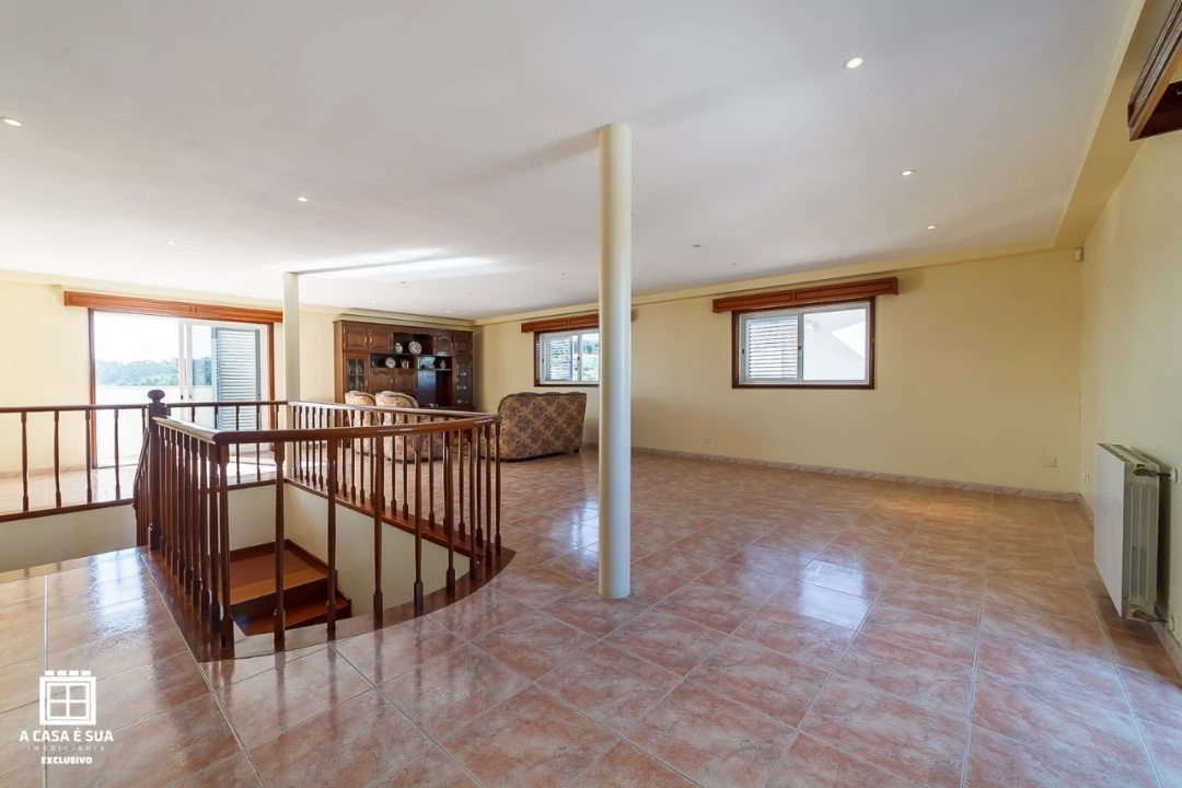 Moradia T3 para Venda em Seixezelo Foto 13