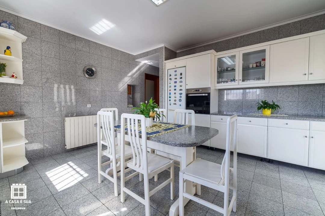 Moradia T3 para Venda em Seixezelo Foto 24