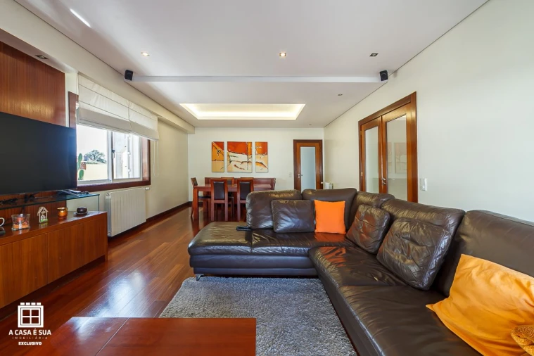 Moradia T3 para Venda em Seixezelo Foto 3