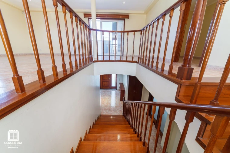 Moradia T3 para Venda em Seixezelo Foto 36