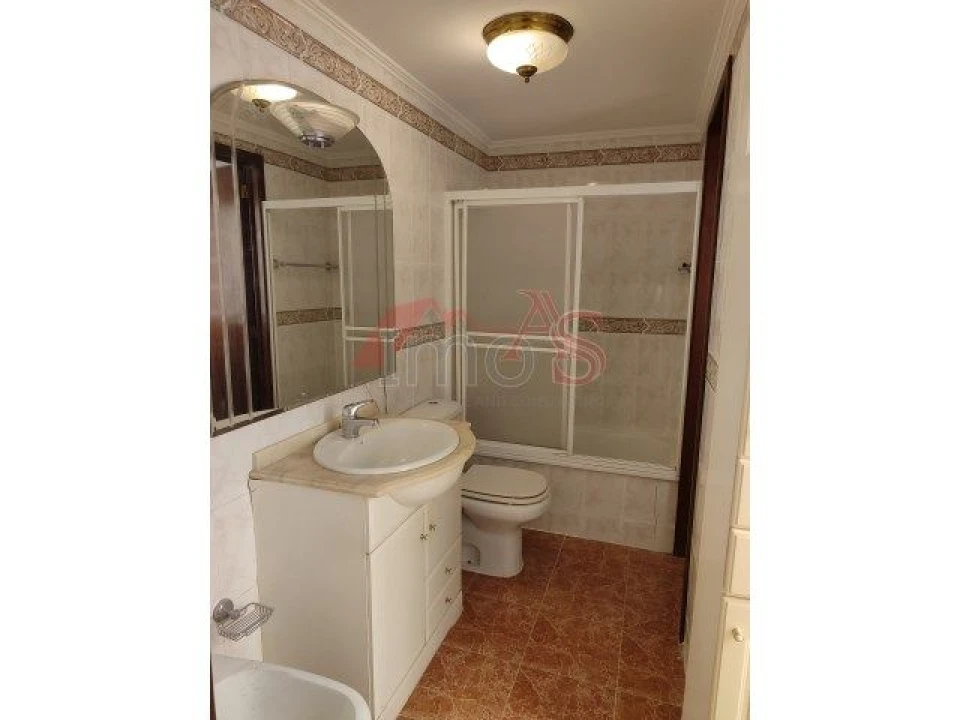 Apartamento T2 para Venda em Lisboa Foto 20