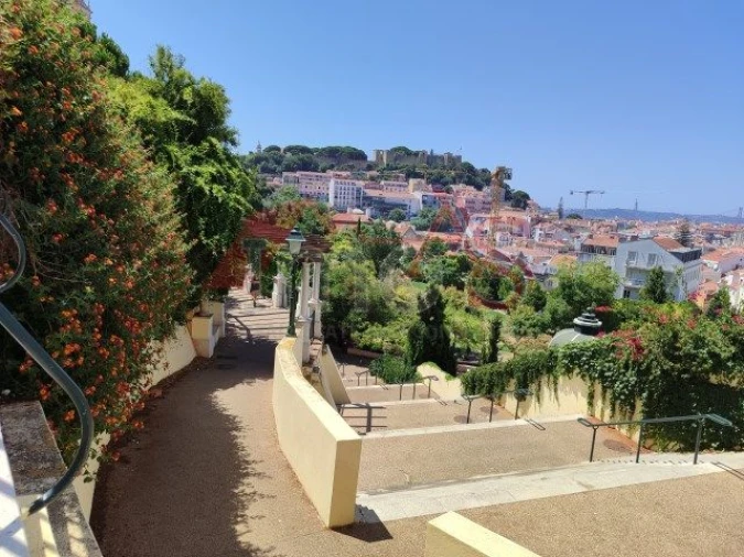 Apartamento T2 para Venda em Lisboa Foto 33