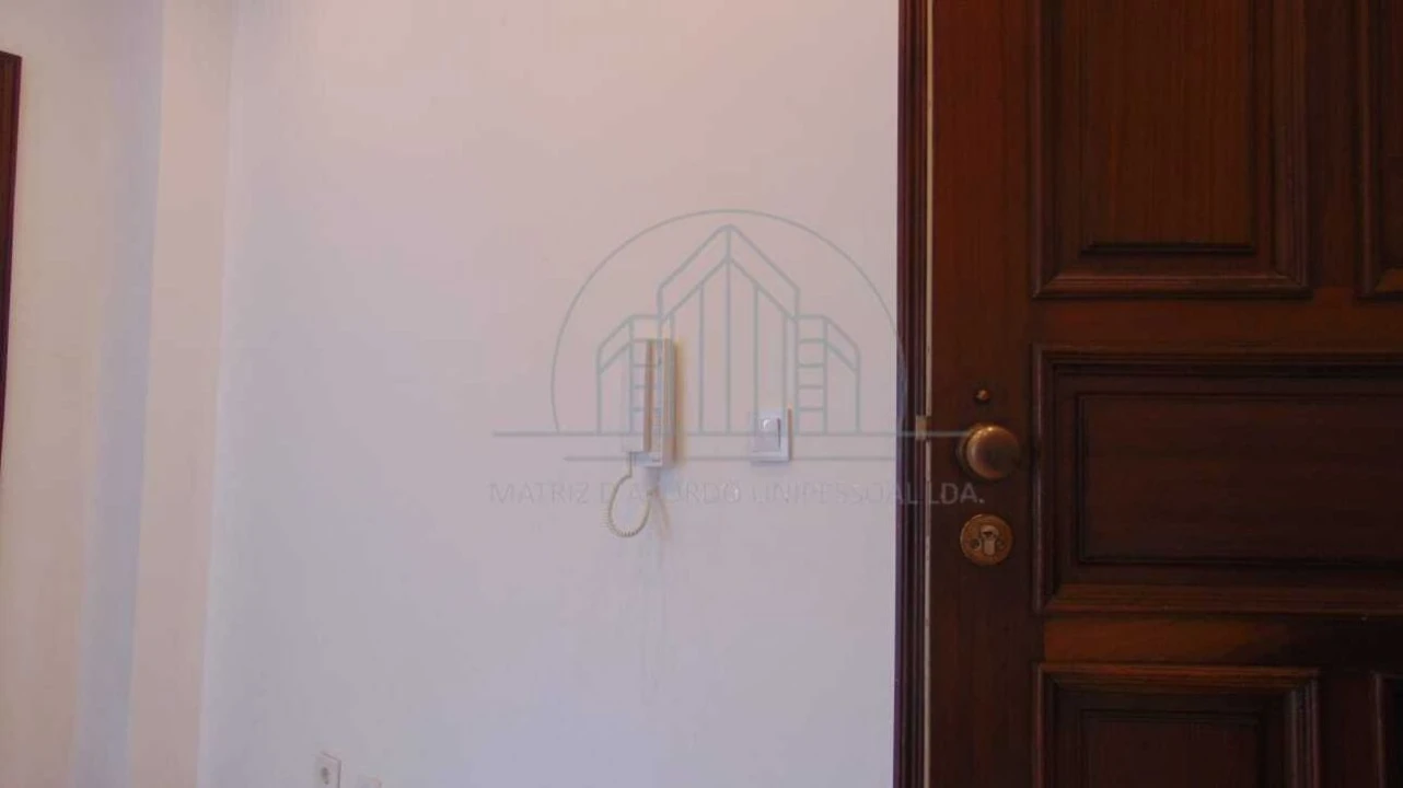 Apartamento T2 para Venda em Valongo Foto 8