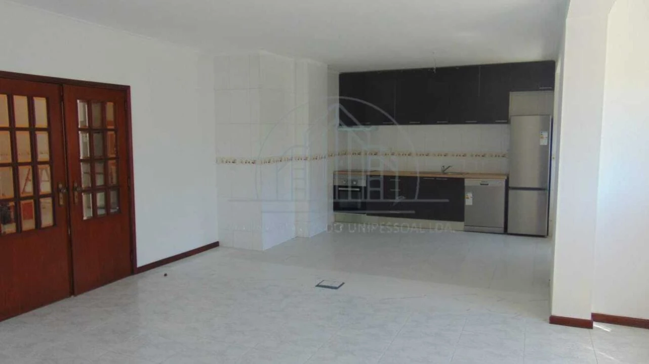 Apartamento T2 para Venda em Valongo Foto 13