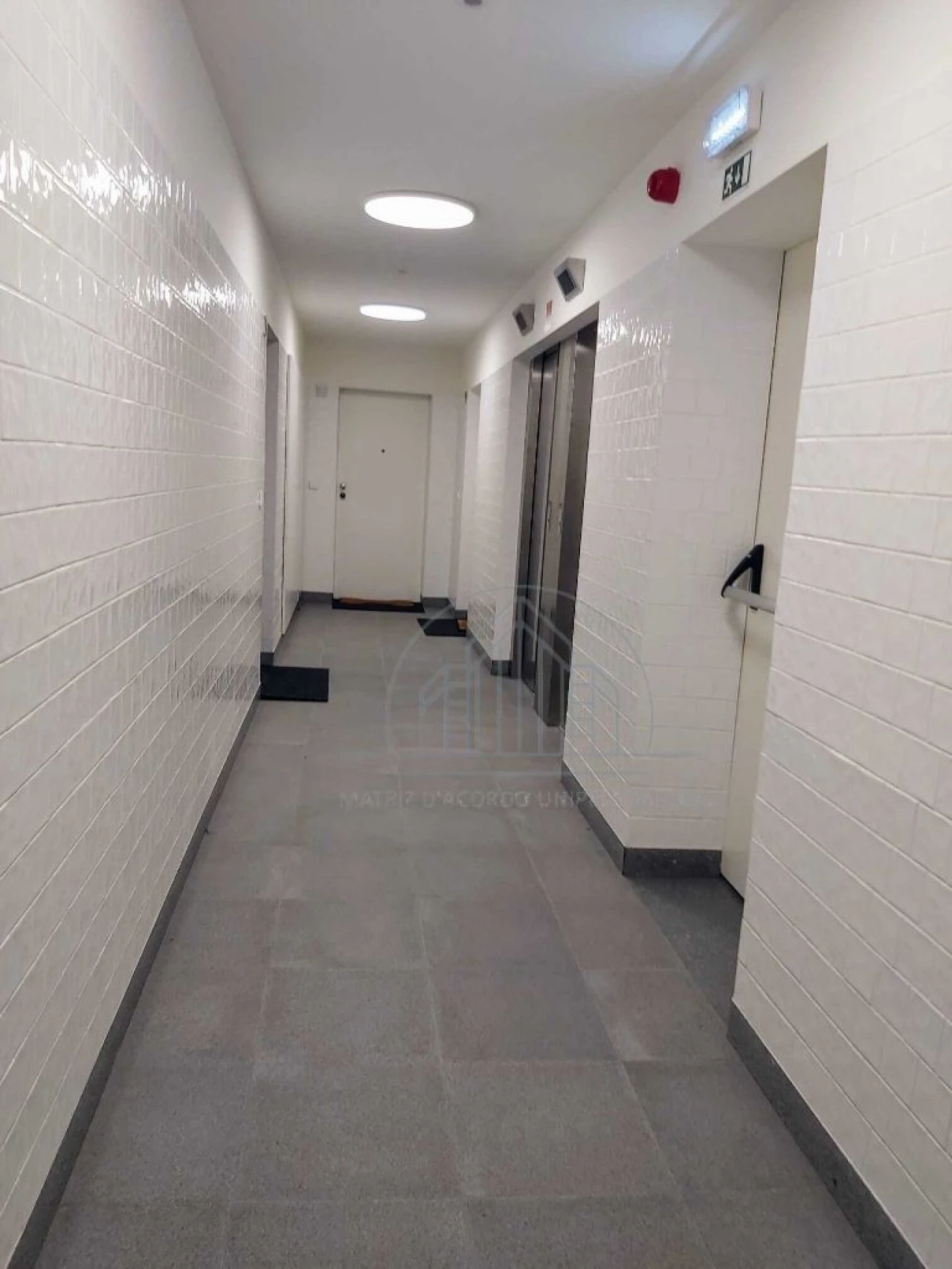 Apartamento T1 para Arrendamento em Porto Foto 7