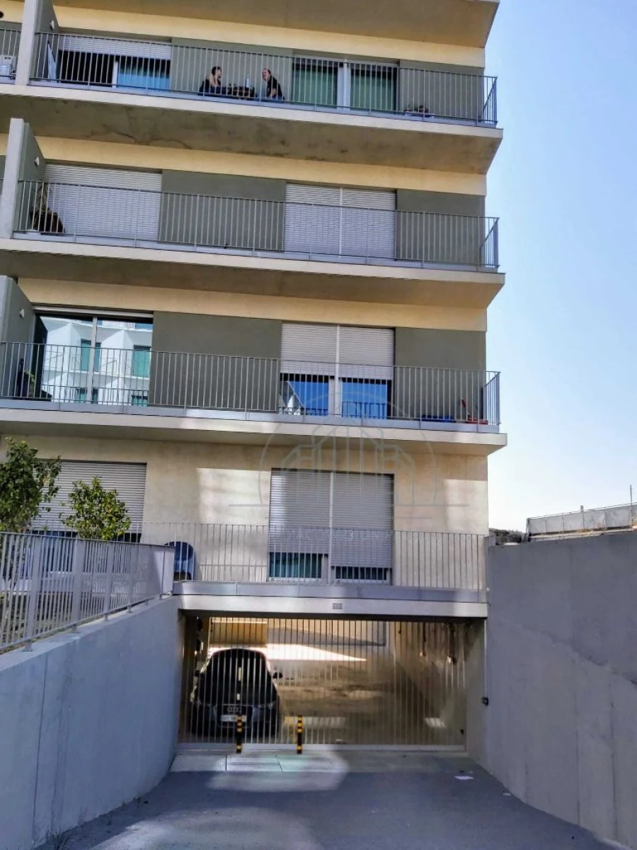 Apartamento T1 para Arrendamento em Porto Foto 2