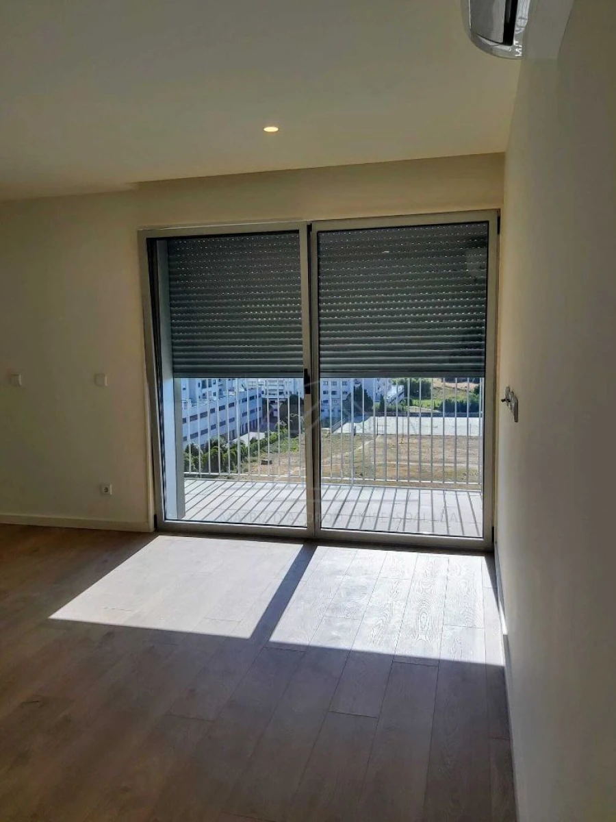 Apartamento T1 para Arrendamento em Porto Foto 15