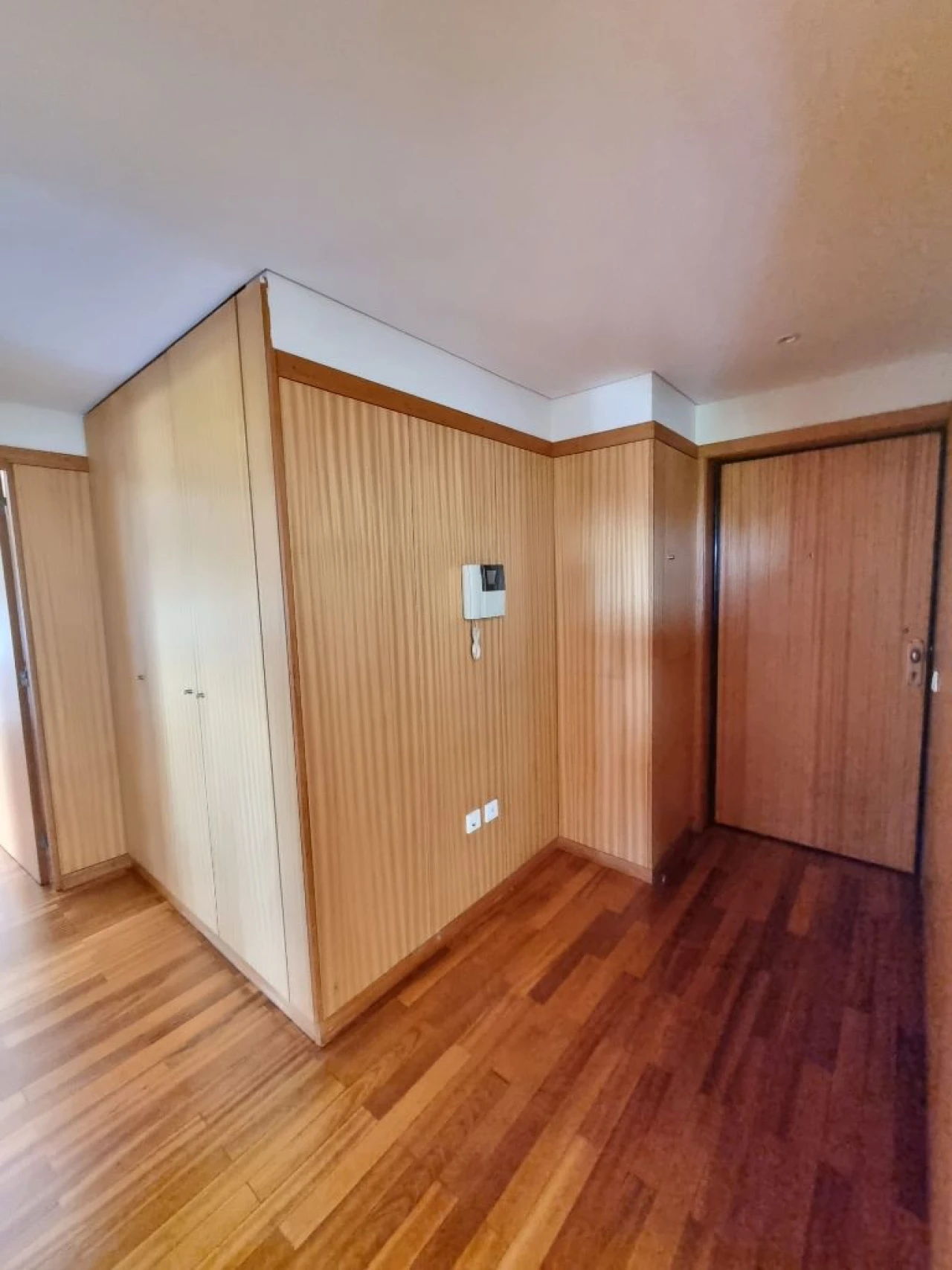 Apartamento T1 para Arrendamento em Maia Foto 6