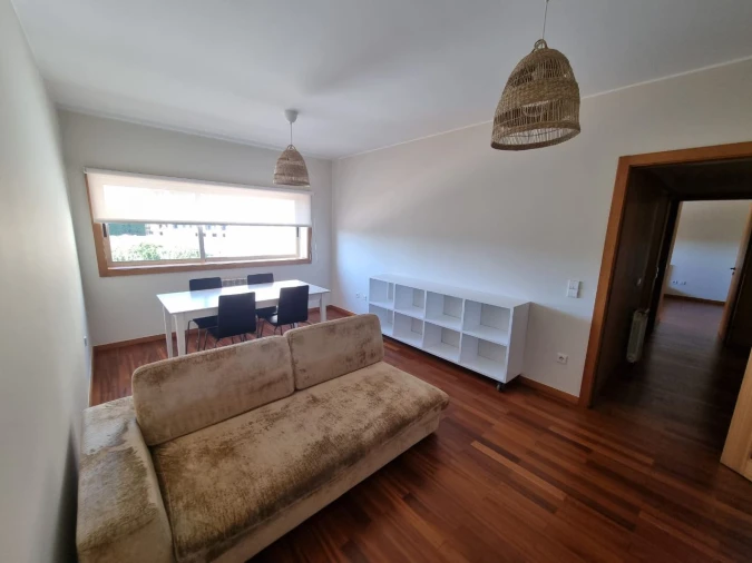 Apartamento T1 para Arrendamento em Maia Foto 4