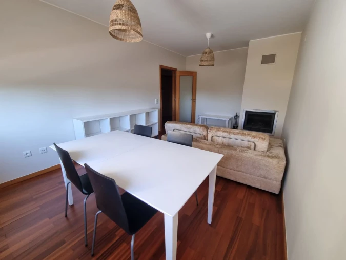 Apartamento T1 para Arrendamento em Maia Foto 5