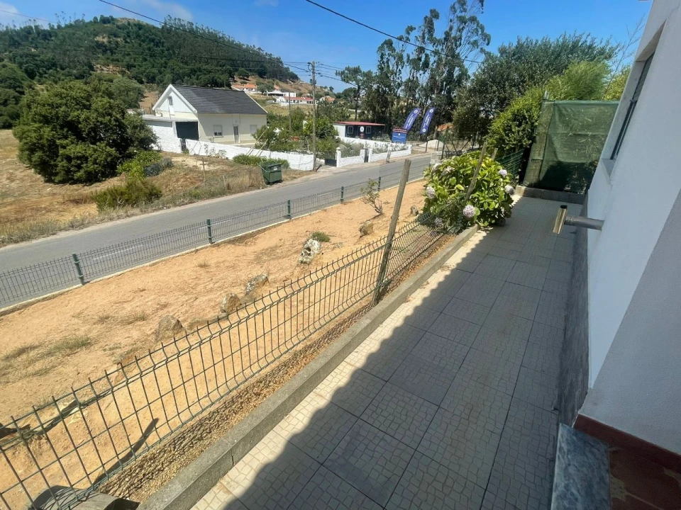 Moradia T5 para Venda em Venda do Pinheiro Foto 45