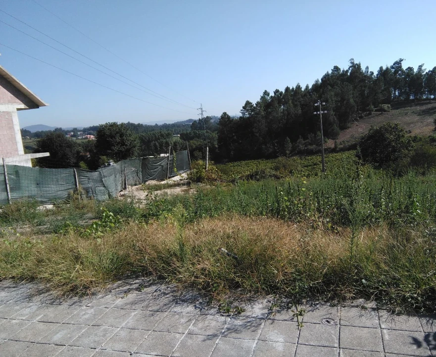 Terreno para Venda em Besteiros Foto 1