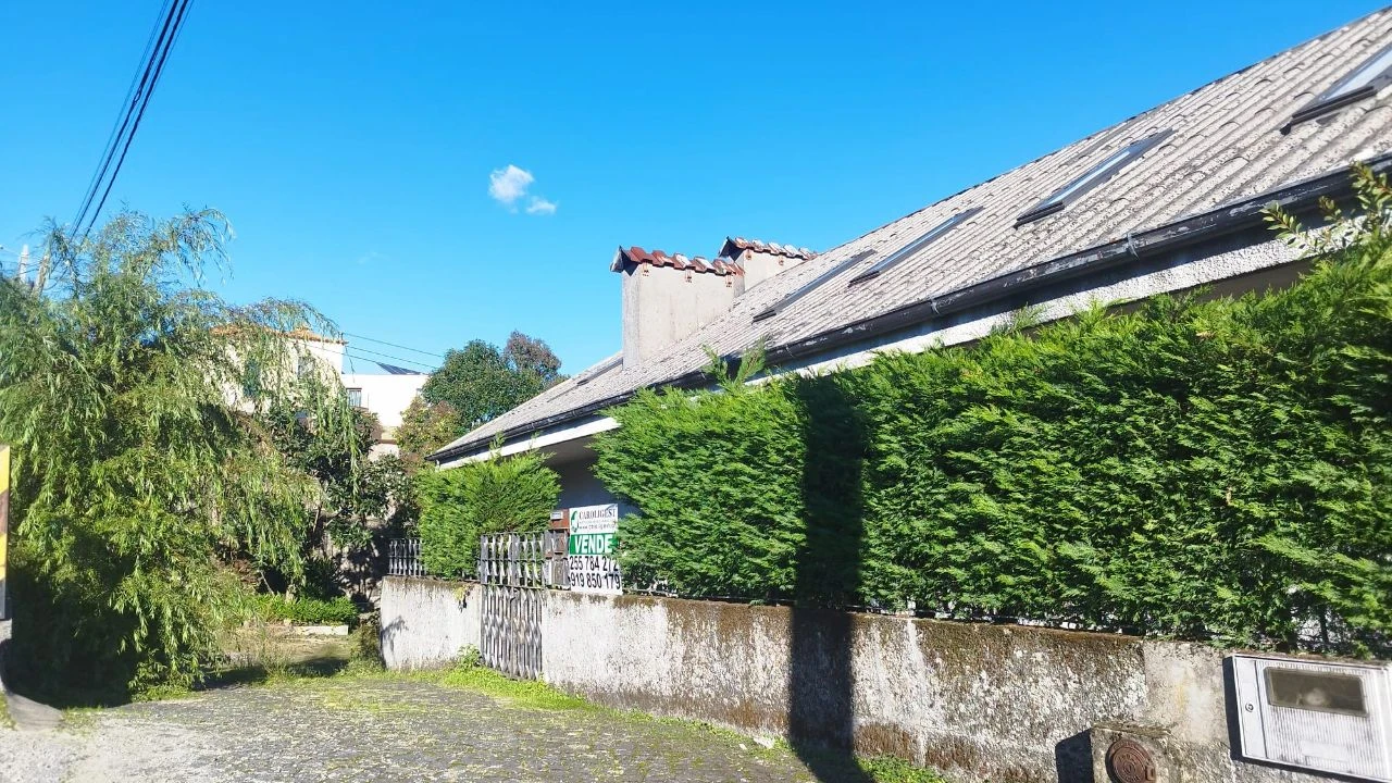 Moradia T5 para Venda em Meixomil Foto 1