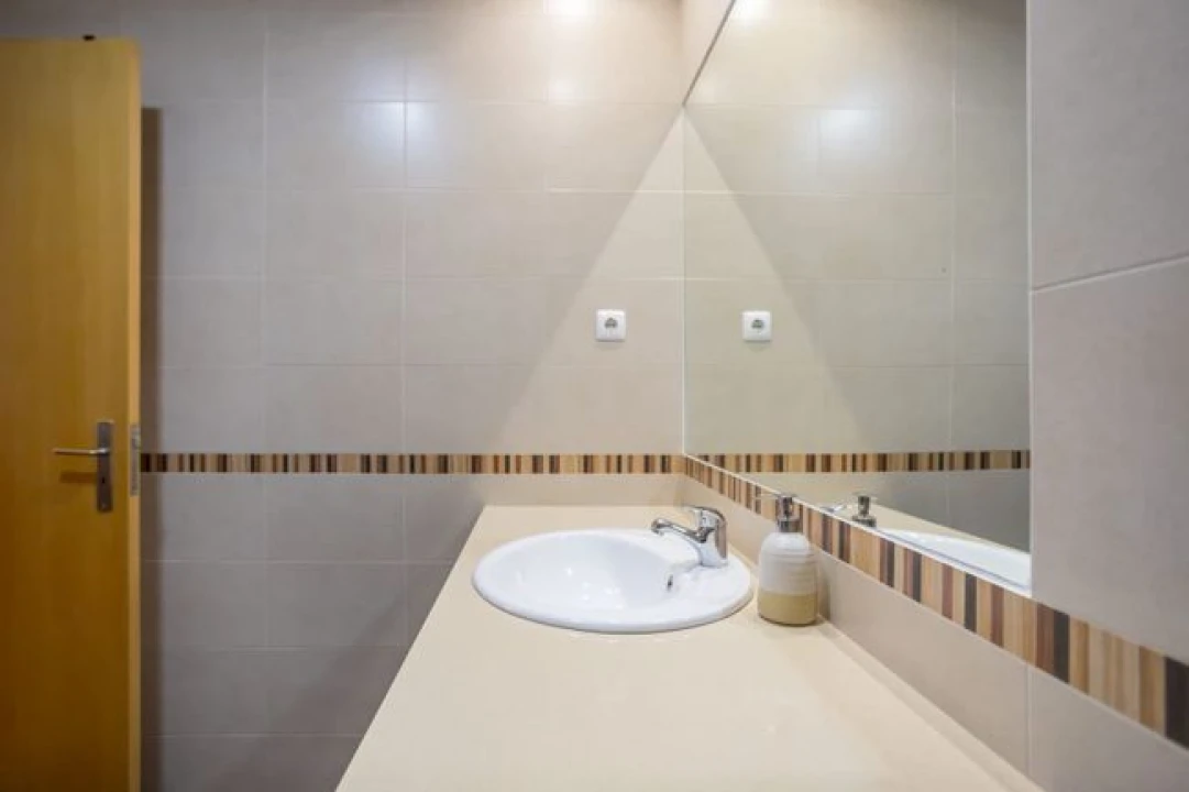 Apartamento T4 para Venda em Lisboa Foto 6