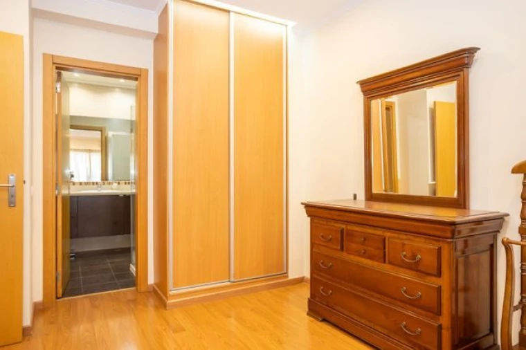 Apartamento T4 para Venda em Lisboa Foto 18