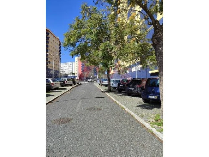 Apartamento T1 para Arrendamento em Lisboa Foto 4