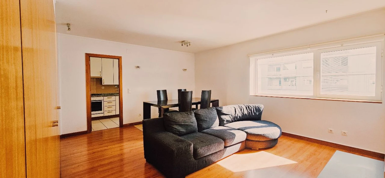 Apartamento T1 para Venda em Lisboa Foto 3