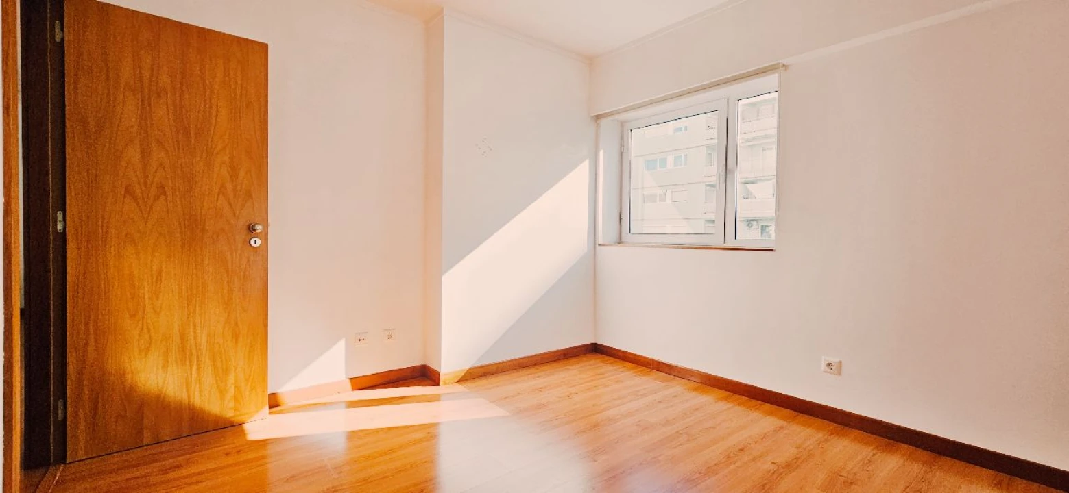Apartamento T1 para Venda em Lisboa Foto 5