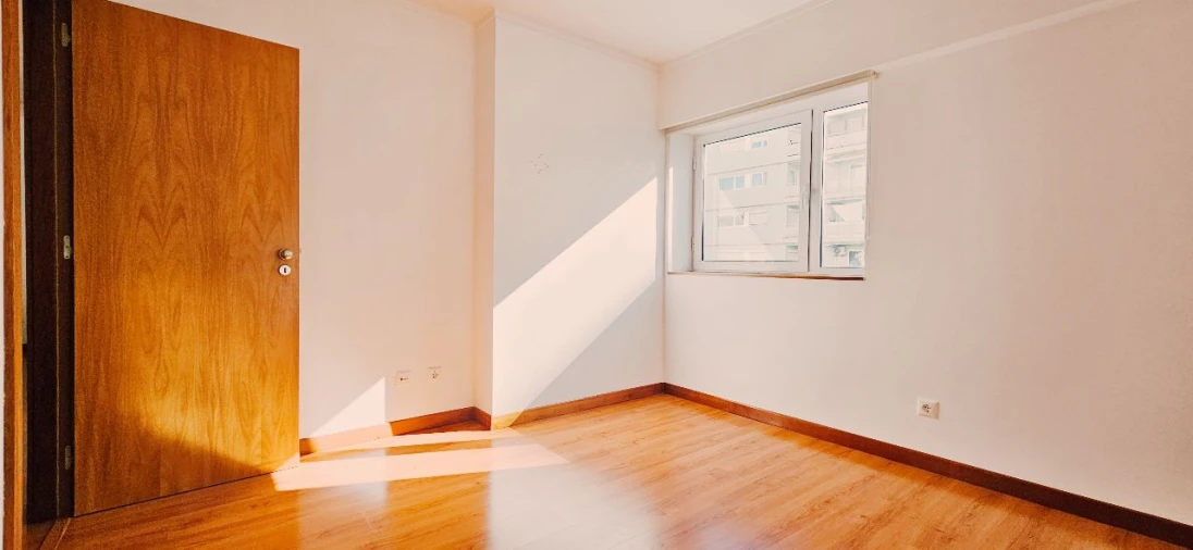 Apartamento T1 para Venda em Lisboa Foto 5