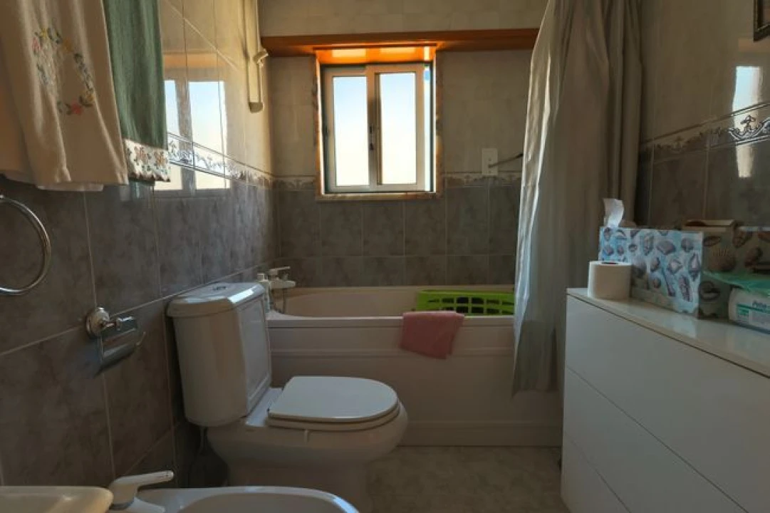 Apartamento T2 para Venda em Idanha Foto 13