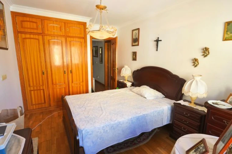 Apartamento T2 para Venda em Idanha Foto 11