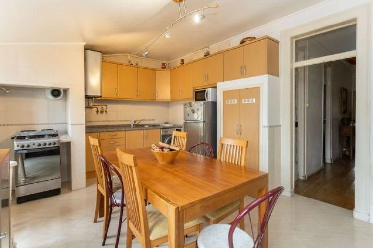 Apartamento T2 para Venda em Lisboa Foto 2