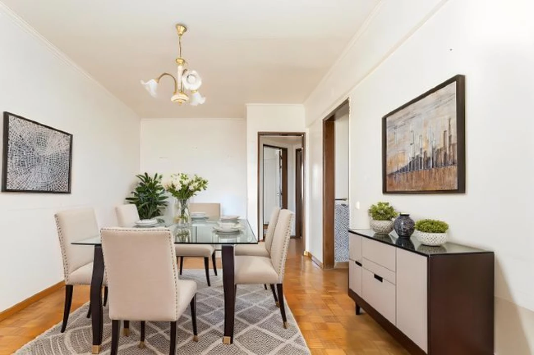 Apartamento T2 para Venda em Carcavelos Foto 1