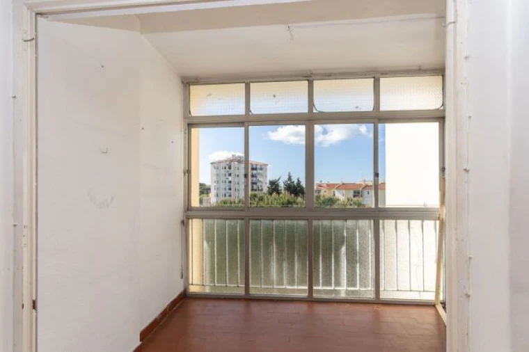 Apartamento T2 para Venda em Carcavelos Foto 13