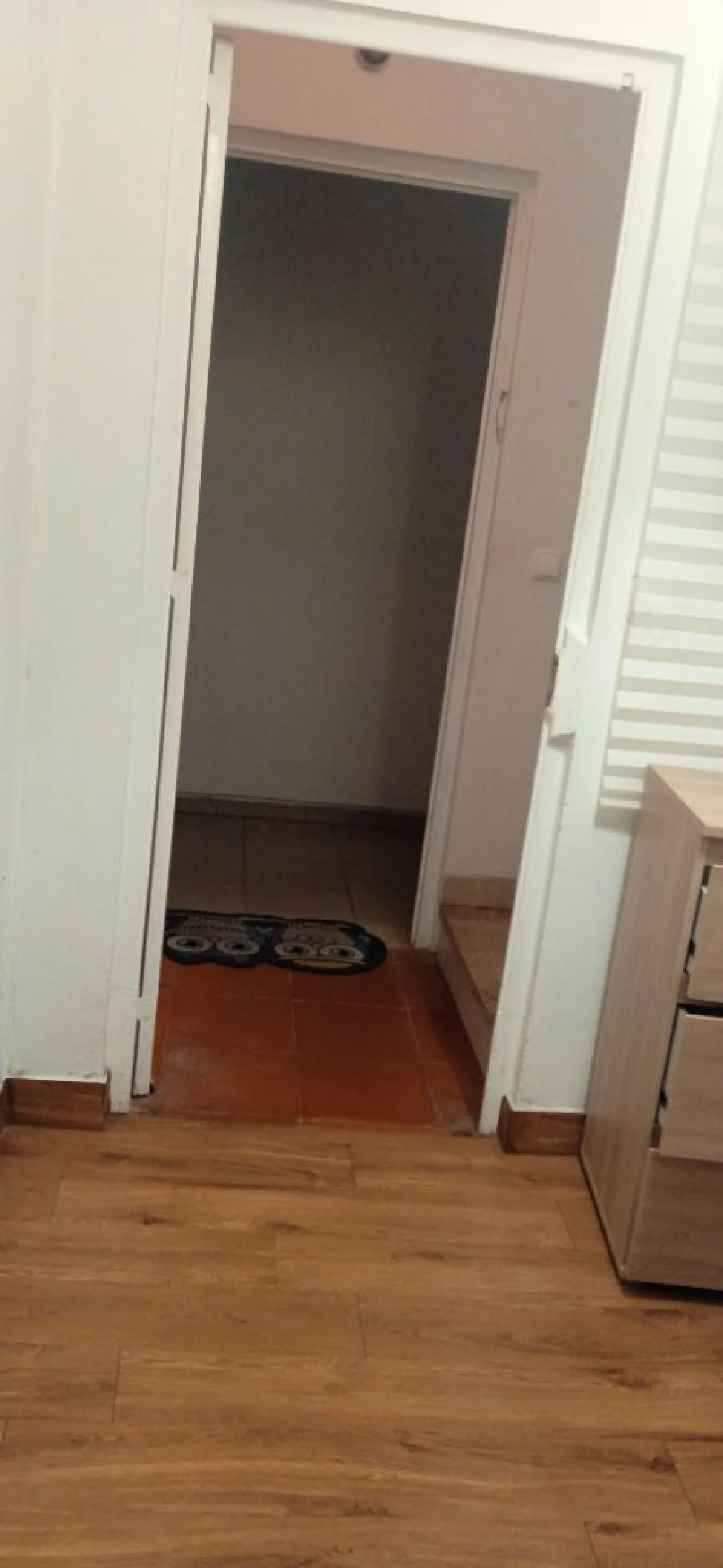 Quarto para Arrendamento em Parede Foto 1