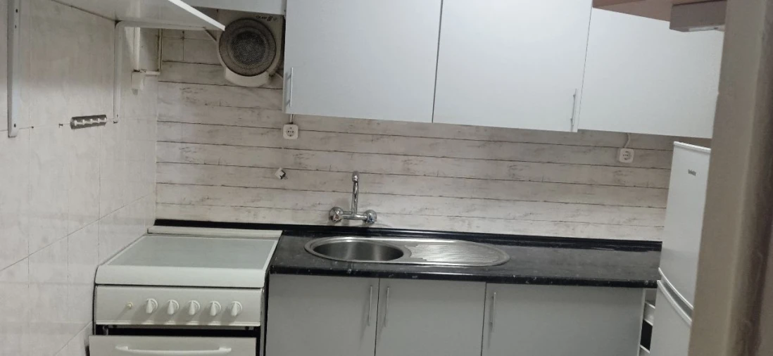 Quarto para Arrendamento em Parede Foto 8