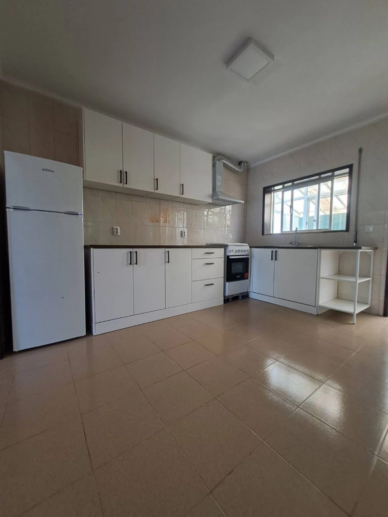 Moradia T2 para Arrendamento em Póvoa Marta Foto 3