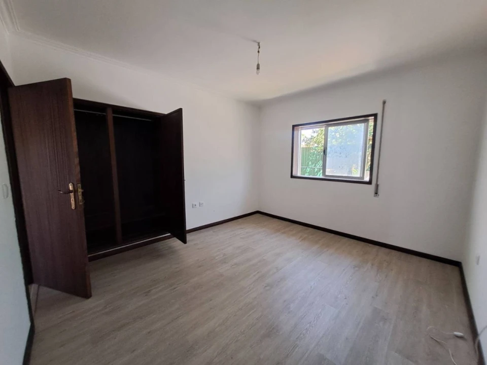 Moradia T2 para Arrendamento em Póvoa Marta Foto 5