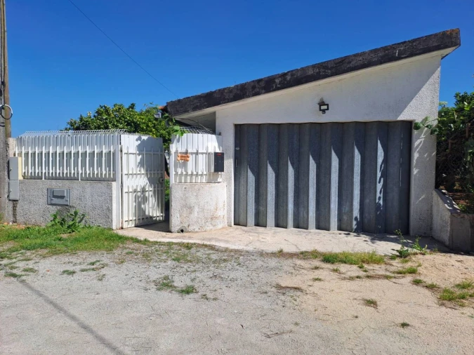 Moradia T2 para Arrendamento em Póvoa Marta