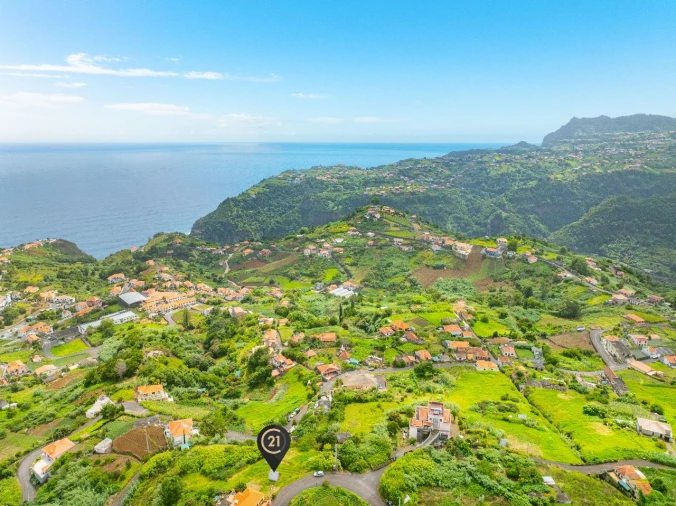 Terreno para Venda em Achada do Pico Foto 14